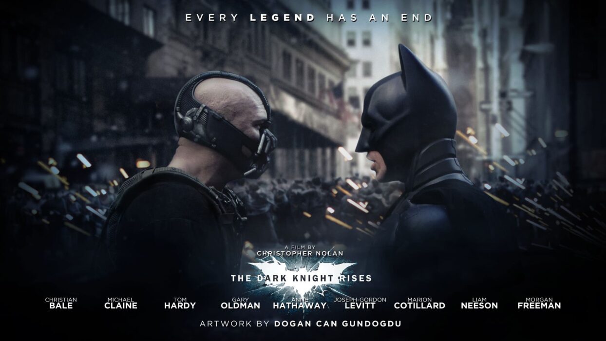 Bane and Batman square off in 'The Dark Knight Rises'