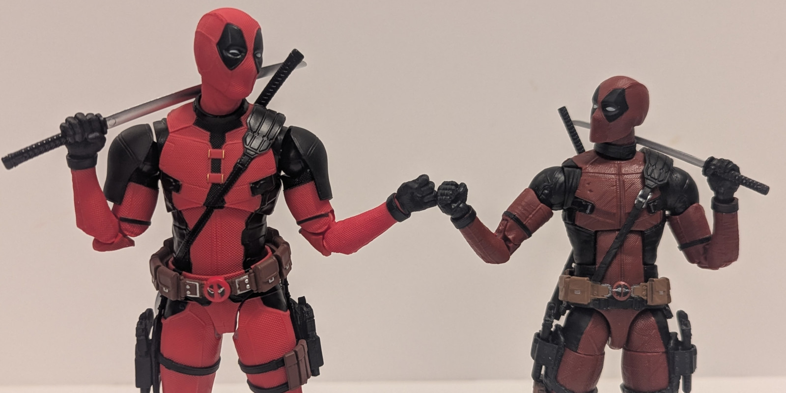 ZD Toys Deadpool & Wolverine Deadpool and Marvel Legends Deadpool Legacy Collection Deadpool